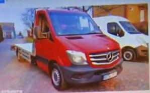 [VIDEO] Czy policjantka z Zambrowa nie dopuszcza do rozwikłania zagadki kradzieży drogich pojazdów, do których dochodzi na terenie Powiatu Zambrów? Dlaczego funkcjonariusze nie potrafią wykorzystać operacyjnych metod działania?
