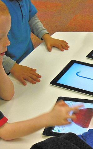 65 proc. małych dzieci będzie pracowało w zawodach obecnie nieistniejących. Umiejętności cyfrowe będą kluczowe dla ich kariery