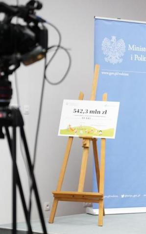 Minister Marlena Maląg z wizytą w Małopolsce