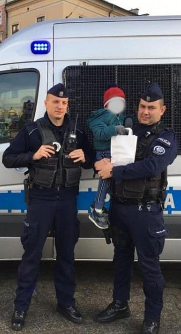 Krakowscy policjanci odnaleźli 4-latka