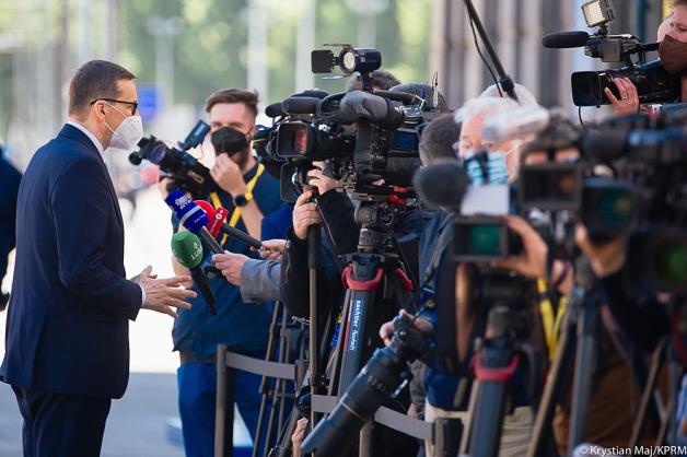 [VIDEO] Premier Morawiecki podczas Szczytu w Porto: opowiadam się za tym, żeby doszło do uwspólnotowienia patentów na szczepionki przeciw COVID-19