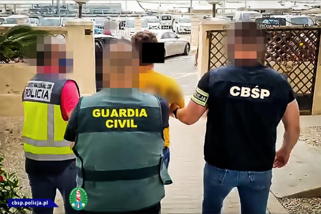 [VIDEO] Gang rozbity przez CBŚP, KAOSG i hiszpańskie służby mógł przemycić 1,2 tony narkotyków z Hiszpanii do Włoch, Belgii, Niemiec oraz Wielkiej Brytanii