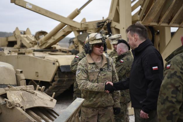 [VIDEO] Szkolenie polskich załóg czołgów Abrams. Interoperacyjność i współpracę Wojska Polskiego z wojskiem USA